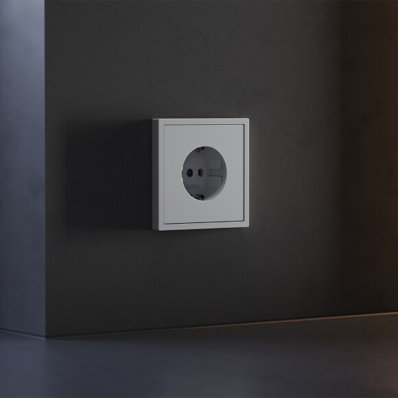 VLS000616 Накладка для розетки с заземлением серого цвета VOLTUM S70 (серый) VLS000616 Накладка для розетки с заземлением серого цвета VOLTUM S70 (серый)