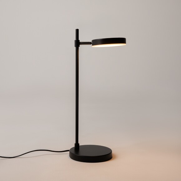 Настольная LED лампа Maytoni Fad MOD070TL-L8B3K 8Вт 3000K 420Лм 120° CRI80, матовый черный металл, металлический корпус, поворотный цилиндрический плафон, сенсорный диммер на корпусе