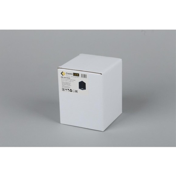 Накладной потолочный светильник Omnilux OML-101119-01 Feletto под лампу 1xGU10 50W