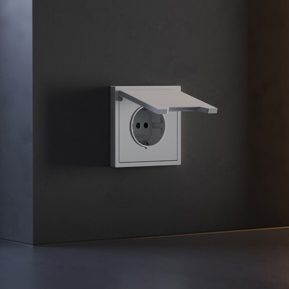 VLS000816 Накладка для розетки с заземлением, защитными шторками и защитной крышкой серого цвета VOLTUM S70 (серый)