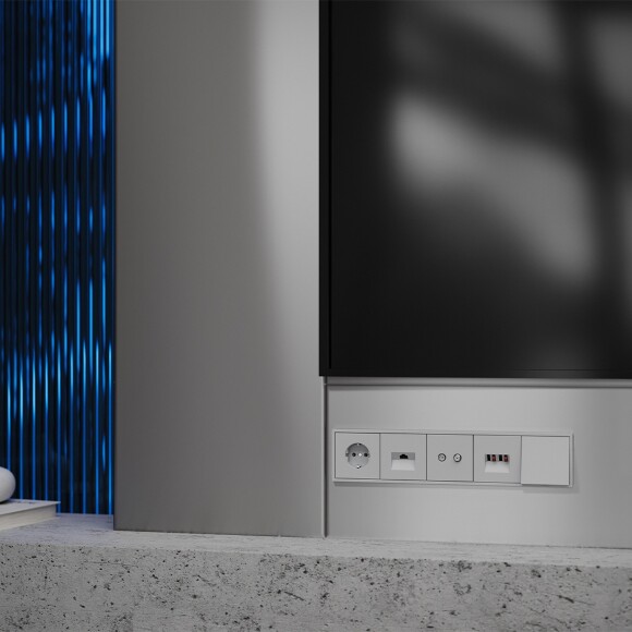 VLS001316 Накладка для розетки RJ45 категории 6Е (для проводов CAT5-CAT6 до 10 Гбит/сек) серого цвета VOLTUM S70 (серый)