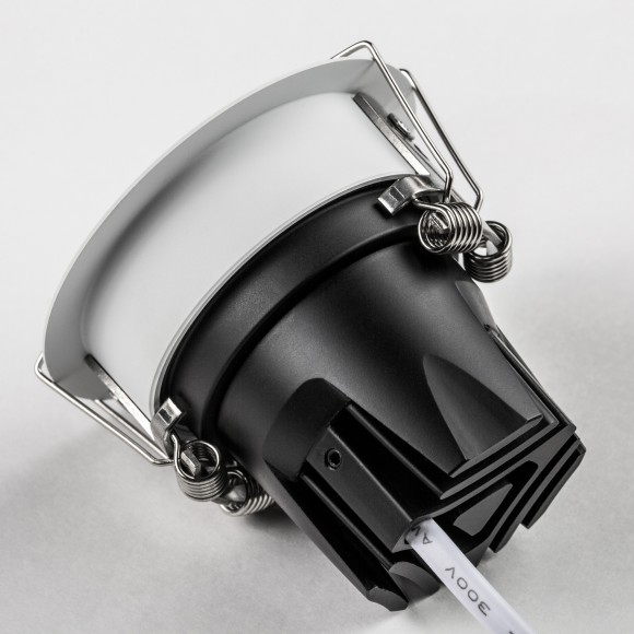 Светильник светодиодный встраиваемый Ra90 3000k Spira Lightstar 074136 Светильник светодиодный встраиваемый Ra90 3000k Spira Lightstar 074136