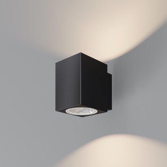 Уличный настенный светильник Outdoor O507WL-L10B3K Уличный настенный светильник Outdoor O507WL-L10B3K