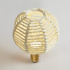 Voltega DIY.Bulbs VG10-BRA240E27warm4W-F-W арт. 8571 Декоративная филаментная LED-лампа E27, 4 Вт, 3000К, CRI 80, 350 лм, IP20, плафон из веревки (ткани), не диммируемая Voltega DIY.Bulbs VG10-BRA240E27warm4W-F-W арт. 8571 Декоративная филаментная LED-лампа E27, 4 Вт, 3000К, CRI 80, 350 лм, IP20, плафон из веревки (ткани), не диммируемая