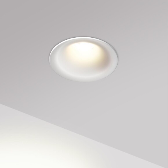 Novotech ECLAT 359884 Белый встраиваемый светильник диаметром 71мм, с CCT переключателем цветовой температуры LED 7Вт 530Лм CRI≥90 UGR≤16 45° 3000-4000-6000К IP20 220V (коэффициент пульсации<1%)