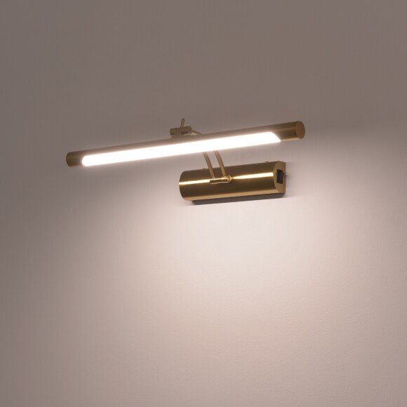 Lightstar Noce 201111 Латунная светодиодная подсветка для картин и зеркал шириной 40см, с выключателем на корпусе и CCT переключением цветности на драйвере, 9Вт 3000;4000;6000К 550Лм CRI90 Lightstar Noce 201111 Латунная светодиодная подсветка для картин и зеркал шириной 40см, с выключателем на корпусе и CCT переключением цветности на драйвере, 9Вт 3000;4000;6000К 550Лм CRI90