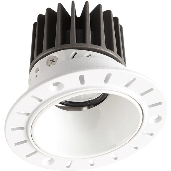 Crystal Lux CLT 083C1 WH 3000K 1400/003 Бесконтурный встраиваемый в ГКЛ светильник, круглый белый, диаметр отверстия в потолке 71мм, светодиодный 12Вт 3000К 1200Лм 24° CRI90 UGR<17