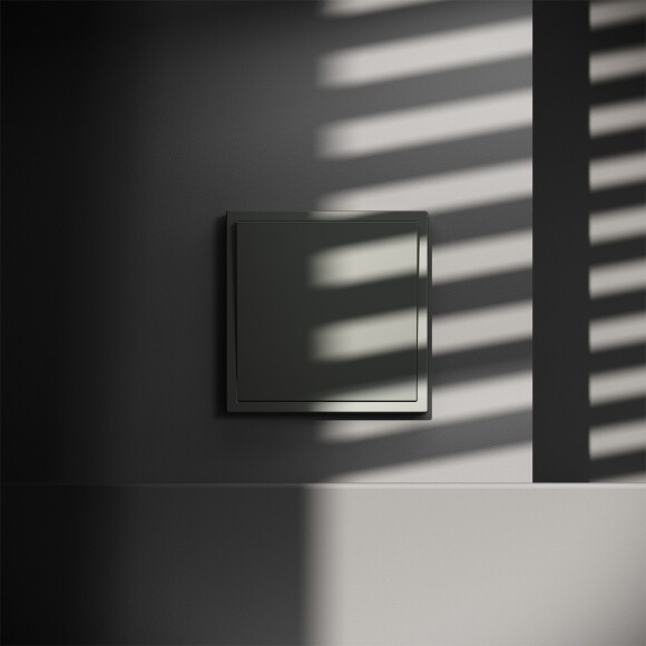 VLS010506 Перекрестный переключатель встраиваемый одноклавишный 10 ампер (2200 Ватт) титанового цвета VOLTUM S70 (титан) VLS010506 Перекрестный переключатель встраиваемый одноклавишный 10 ампер (2200 Ватт) титанового цвета VOLTUM S70 (титан)