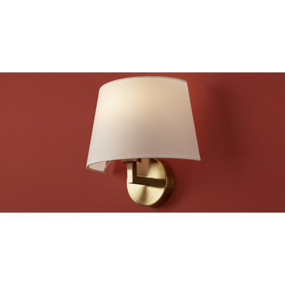 Настенный светильник (бра) Freya FR2042WL-01BS