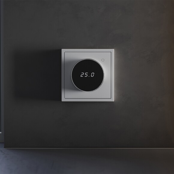 VLS070116 Терморегулятор электронный серого цвета. Индикация температуры и датчик для теплого пола. (Мощность 3500 Ватт) VOLTUM S70 (серый)