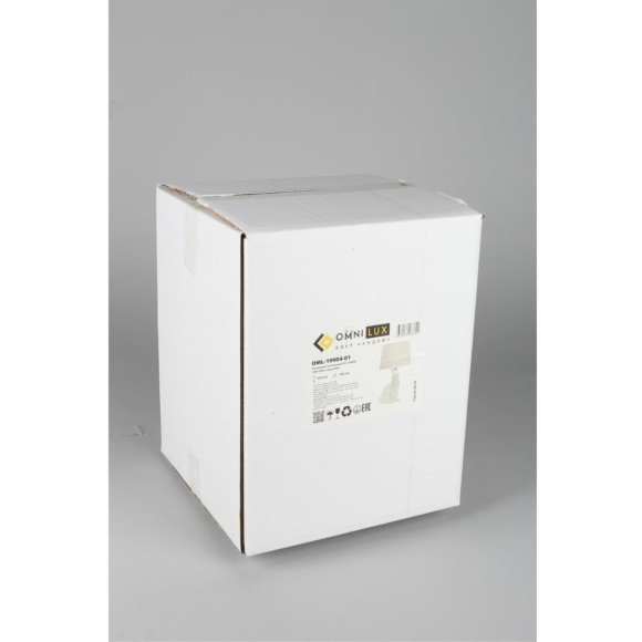 Интерьерная настольная лампа Piacenza OML-19904-01