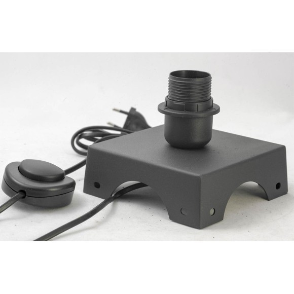 Торшер на треноге Lussole GRLSP-9887 PARKER IP21 под лампу 1xE27 10W Торшер на треноге Lussole GRLSP-9887 PARKER IP21 под лампу 1xE27 10W