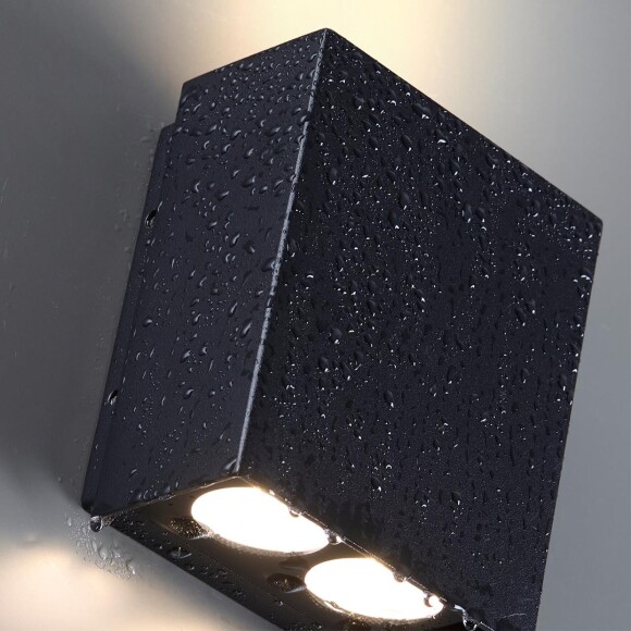 Odeon Light ARROW 7188/10WL Специальный уличный фасадный светильник для зданий с узкими лучами света высотой 8 метров (конусовидные TIR линзы и диоды COB EPISTAR) черный матовый металл IP65 2x5Вт 3000K 8° 2x440Лм 220V -40°...+50°