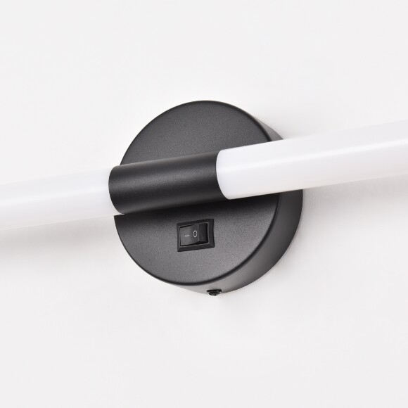 Lightstar Noce 201017 Cветодиодная подсветка для картин и зеркал с матовым черным основанием, шириной 41 см, с выключателем на корпусе и CCT переключением цветности на драйвере, 9Вт 3000;4000;6000К 480Лм CRI90 Lightstar Noce 201017 Cветодиодная подсветка для картин и зеркал с матовым черным основанием, шириной 41 см, с выключателем на корпусе и CCT переключением цветности на драйвере, 9Вт 3000;4000;6000К 480Лм CRI90