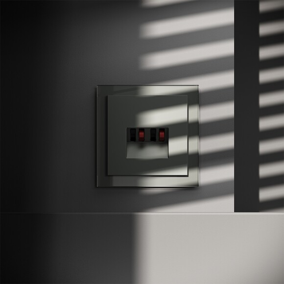 VLS060306 Розетка акустическая 4-местная для подключения динамиков и других звуковоспроизводящих устройств (для проводов сечением 0,5 — 4 ММ²) титанового цвета VOLTUM S70 (титан)