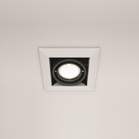 Встраиваемый светильник Maytoni DL008-2-01-W Metal Modern под лампу 1xGU10 50W