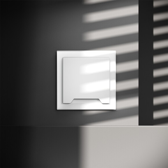 VLS040302 Розетка встраиваемая с заземлением, защитными шторками и крышкой 16 Ампер (3500 Ватт) белого матового цвета VOLTUM S70 (белый матовый)