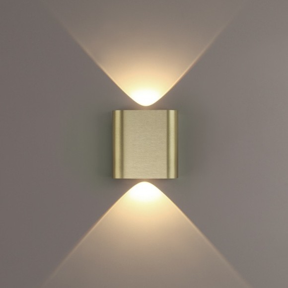 Настенный светильник светильник IP20 LED 2W 3000K 220V Odeon Light MAGNUM 7107/2WL