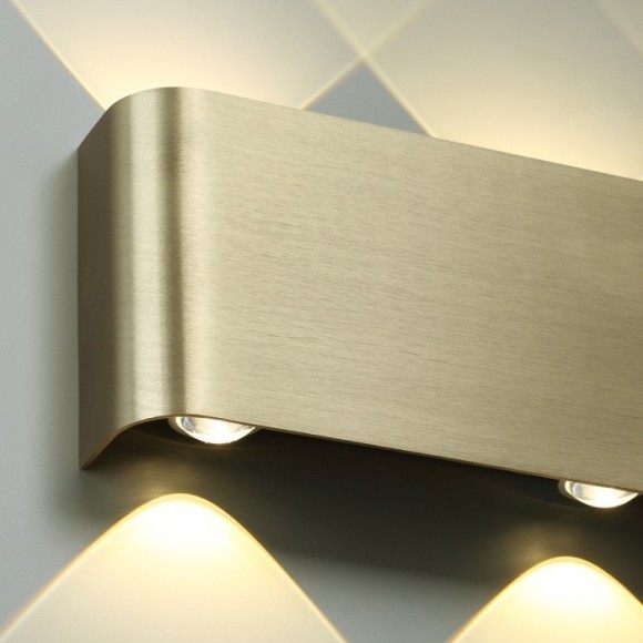 Настенный светильник светильник IP20 LED 2W 3000K 220V Odeon Light MAGNUM 7107/2WL