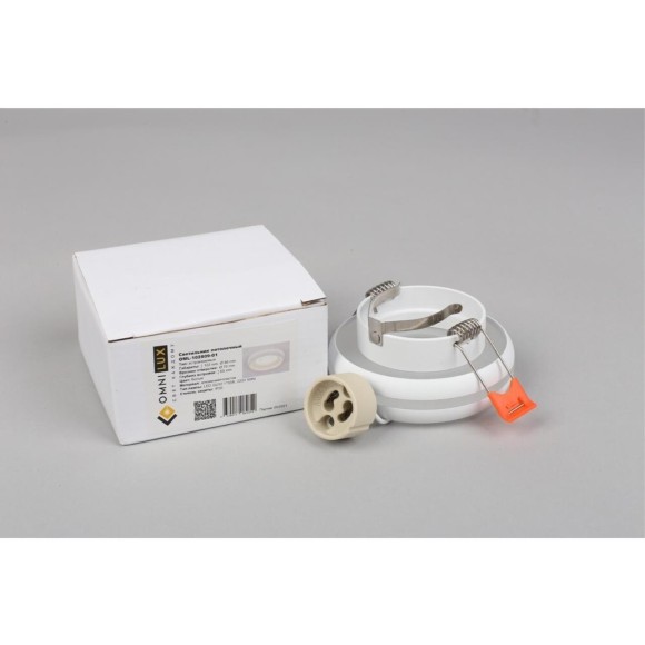 Светильник встраиваемый OML-102809-01