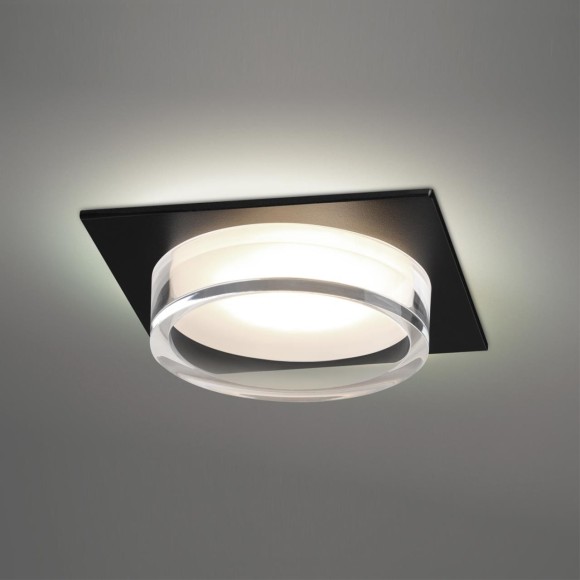 Светильник встраиваемый GX53 Novotech GEM 371028