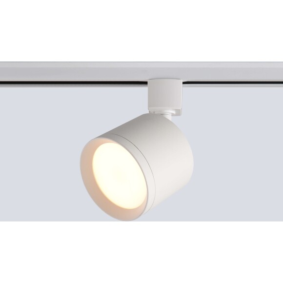 Crystal Lux CLT 0.31 020 WH 1409/06 Белый однофазный двужильный светильник под сменную лампу GX53 макс 50Вт, матовый металл, поворотный, 105x80мм, IP20, 220V