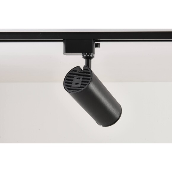 Crystal Lux CLT 0.31 021 BK 3CCT ZOOM 1409/070 Черный однофазный двужильный трековый спот с изменяемым углом рассеивания 10-60°, переключаемой цветовой температурой 3000,4000,6000К и мощностью 10,20,30Вт, яркость 900-2800Лм CRI90