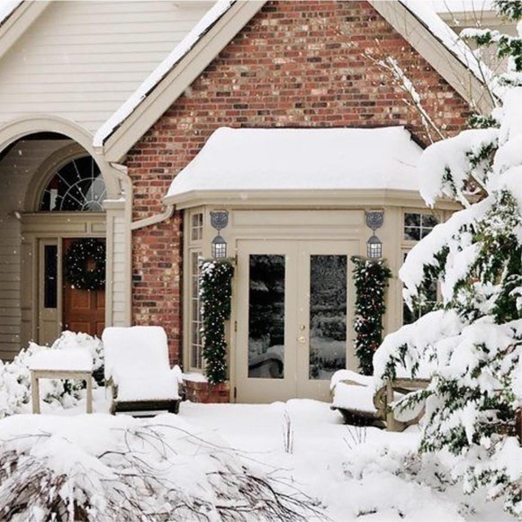 Настенный фонарь уличный Hunt 2253-1W