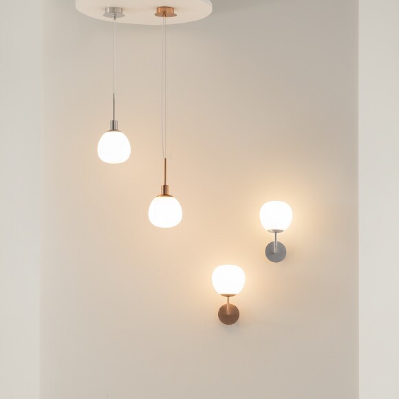 Подвесной светильник Maytoni Erich MOD221-PL-01-G, основание латунь, стеклянный матовый шар, лампа 1xE14, дизайнерский подвес