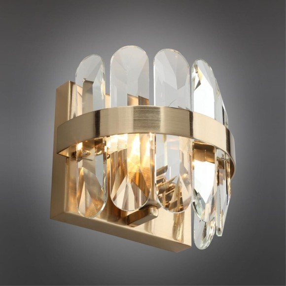 Светильник настенный (Бра) APL.749.01.01