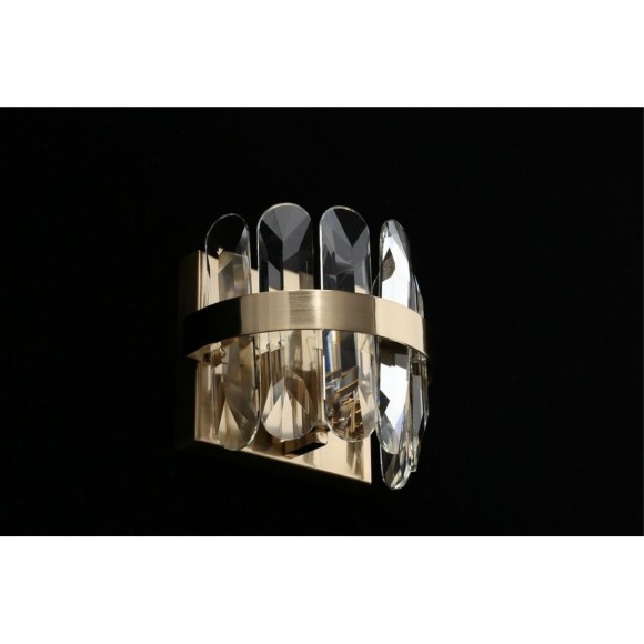 Светильник настенный (Бра) APL.749.01.01