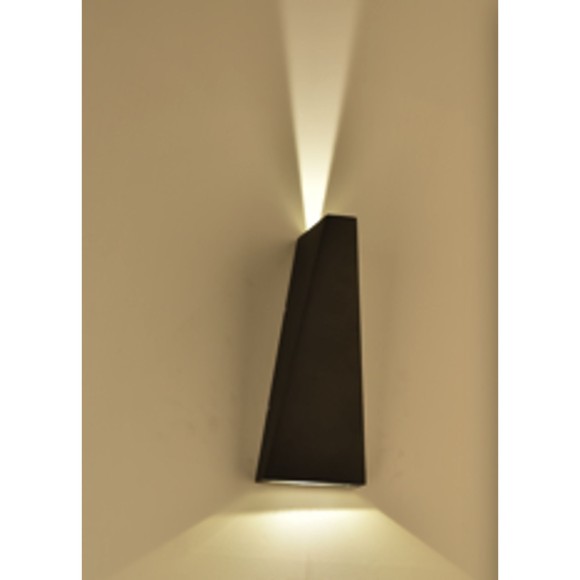 Уличный настенный светильник Maytoni O580WL-L6B Times Square IP54 светодиодный LED 6W