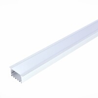 ST017.129.05 Встраиваемый алюминиевый 2м профиль с фланцем (кромкой), с рассеивателем для светодиодной ленты, размеры 2000×64×32мм. В комплекте: рассеиватель 2м; торцевые заглушки 2шт