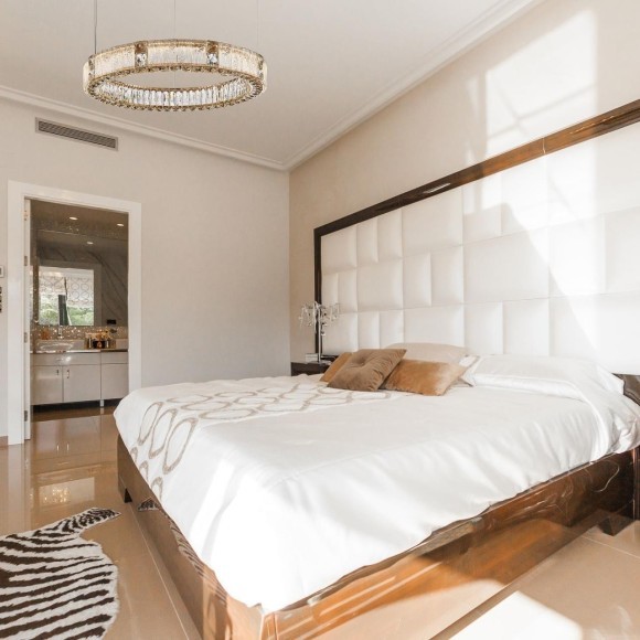 Подвесной светильник Templum 4204-8P