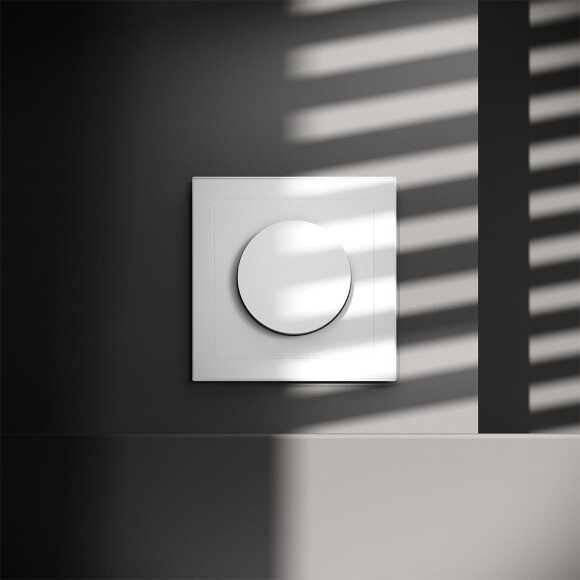 VLS070302 Диммер (светорегулятор) поворотно-нажимной 600 Ватт, белого матового цвета VOLTUM S70 (белый матовый) VLS070302 Диммер (светорегулятор) поворотно-нажимной 600 Ватт, белого матового цвета VOLTUM S70 (белый матовый)