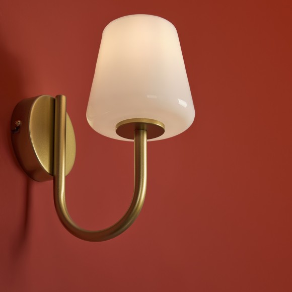 Настенный светильник (бра) Freya FR2039WL-01G