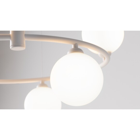 Люстра кольцевая Maytoni Ring MOD013PL-04W белая, подвесной светильник с белыми матовыми шарами, лампы 4xG9, современный дизайн Люстра кольцевая Maytoni Ring MOD013PL-04W белая, подвесной светильник с белыми матовыми шарами, лампы 4xG9, современный дизайн