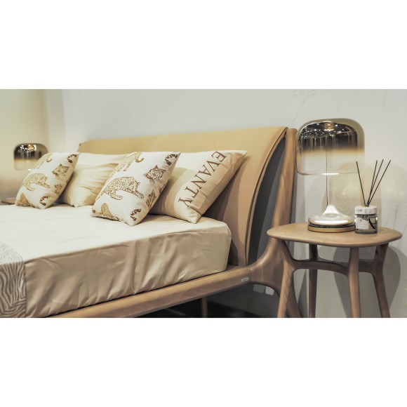 Настольный светильник Maytoni MOD286TL-L18G3K