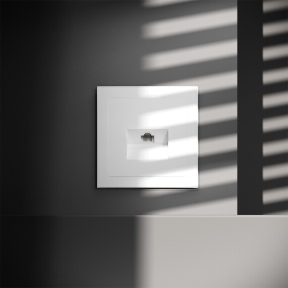 VLS060102 Розетка компьютерная RJ45 категории 6Е (для проводов CAT5-CAT6 до 10 Гбит/сек) белого матового цвета VOLTUM S70 (белый матовый)