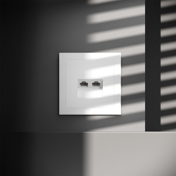 VLS060202 Розетка компьютерная двойная RJ45+RJ45 категории 6Е (для проводов CAT5-CAT6 до 10 Гбит/сек) белого матового цвета VOLTUM S70 (белый матовый)