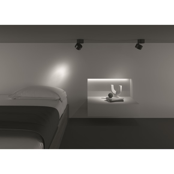 Накладной потолочный светильник Maytoni C084CL-15W3K-B Yin светодиодный LED 15W