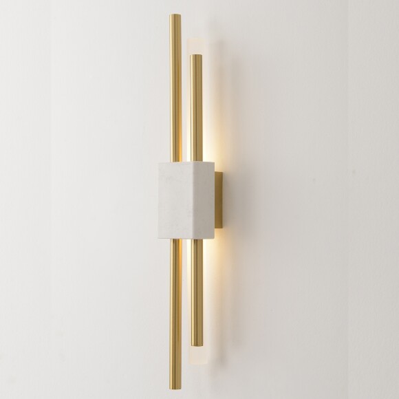 Crystal Lux CARTA AP6W LED WHITE/BRASS 0343/401 Бра настенное светодиодное, плафон белый+латунь, вертикальное дизайнерское LED 6Вт 3000K 480Лм CRI90 220V, для спальни и коридора