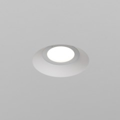 DL136-GU10-W Безрамочнный спот для ПВХ натяжных потолков под лампу GU10. В комплекте 3 белых и 1 черная рамка + антибликовый фильтр Maytoni Intro 2.0 Sharp