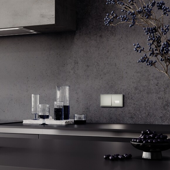 VLS010504 Перекрестный переключатель встраиваемый одноклавишный 10 ампер (2200 Ватт) шелкового цвета VOLTUM S70 (шелк) VLS010504 Перекрестный переключатель встраиваемый одноклавишный 10 ампер (2200 Ватт) шелкового цвета VOLTUM S70 (шелк)