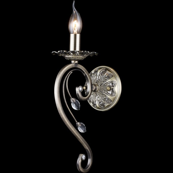 Настенный светильник (бра) Maytoni RC109-WL-01-R