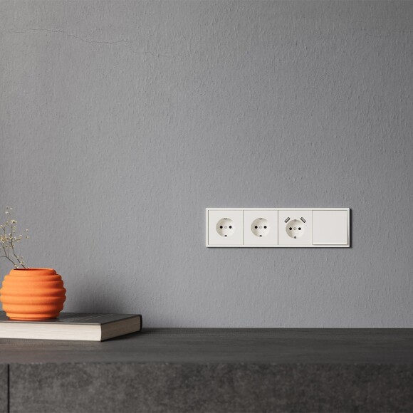 VLS000213 Клавиша бежевого цвета для выключателя и переключателя одноклавишного с подсветкой VOLTUM S70 (хлопок)