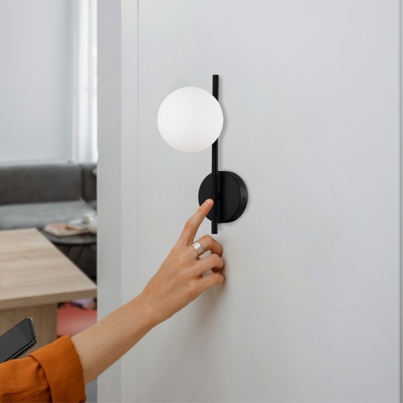 SLE1193-401-01 Светильник настенный Черный/Белый G9 1*5W 4000K ENKEL