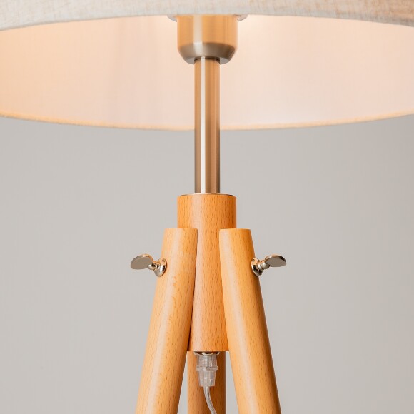 Торшер Maytoni Calvin Z177-FL-01-BR E27 60Вт бежевый, напольный светильник на треноге, основание дерево и металл, тканевый абажур, высота 1572 мм, лофт, современный интерьер Торшер Maytoni Calvin Z177-FL-01-BR E27 60Вт бежевый, напольный светильник на треноге, основание дерево и металл, тканевый абажур, высота 1572 мм, лофт, современный интерьер