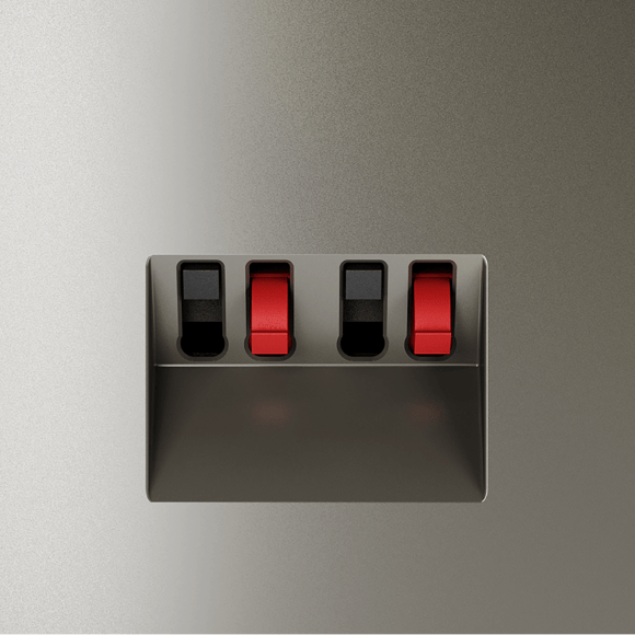 VLS060304 Розетка акустическая 4-местная для подключения динамиков и других звуковоспроизводящих устройств (для проводов сечением 0,5 — 4 ММ²) шелкового цвета VOLTUM S70 (шелк)