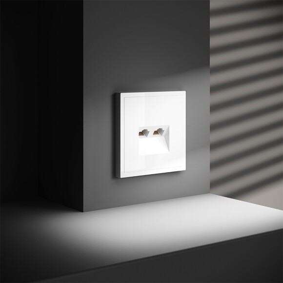 VLS060201 Розетка компьютерная двойная RJ45+RJ45 категории 6Е (для проводов CAT5-CAT6 до 10 Гбит/сек) белого глянцевого цвета VOLTUM S70 (белый глянцевый)